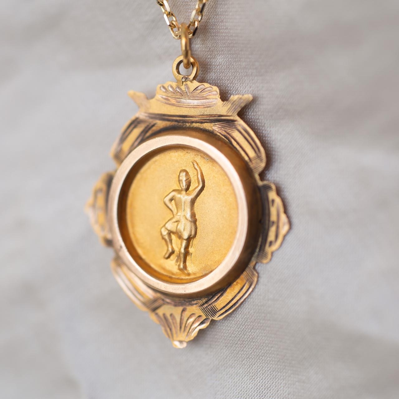 Antique 15ct medal