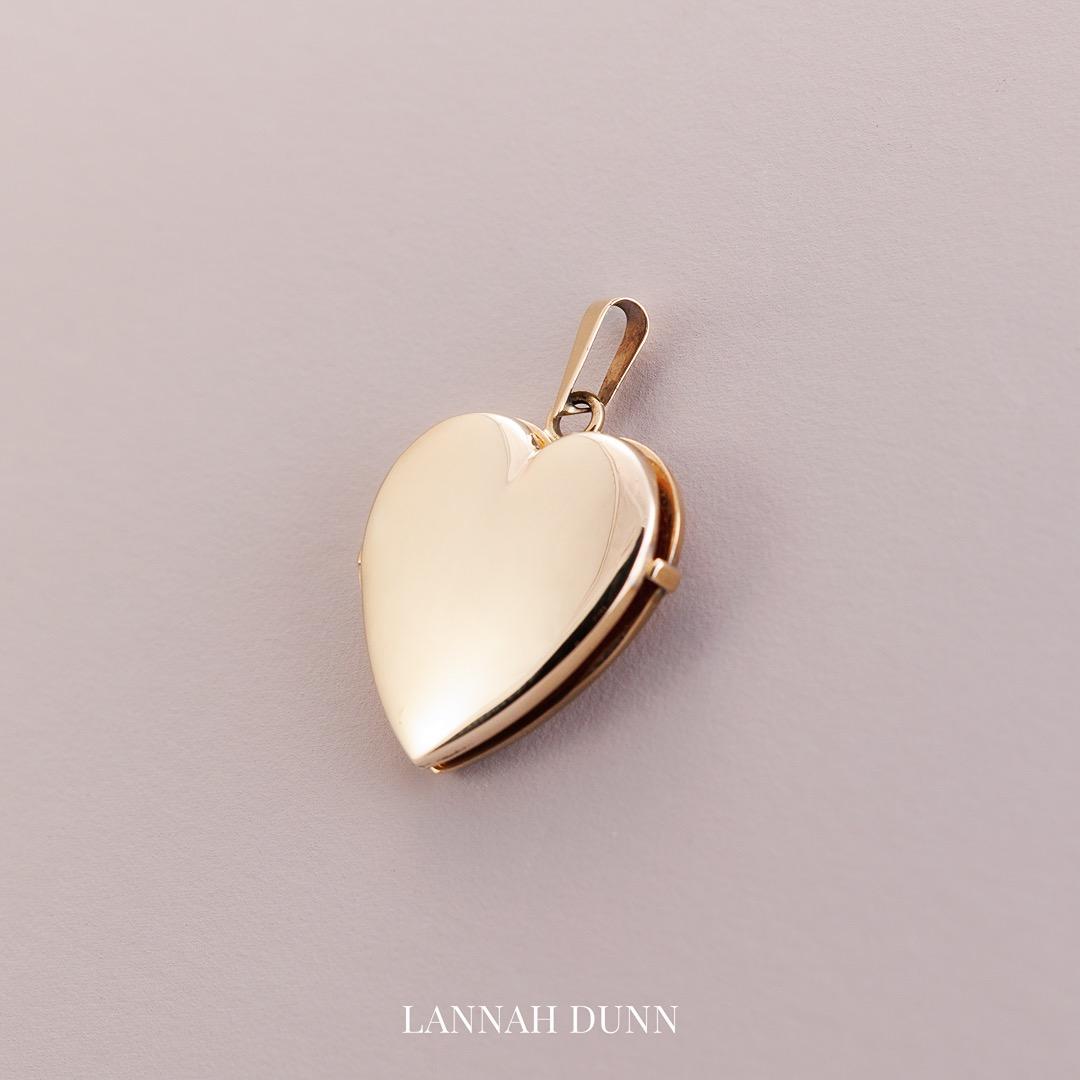 Italian Heart photo locket in 9ct yellow gold
