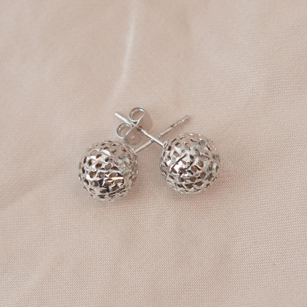Italian sparkle studs in 9ct white gold, medium
