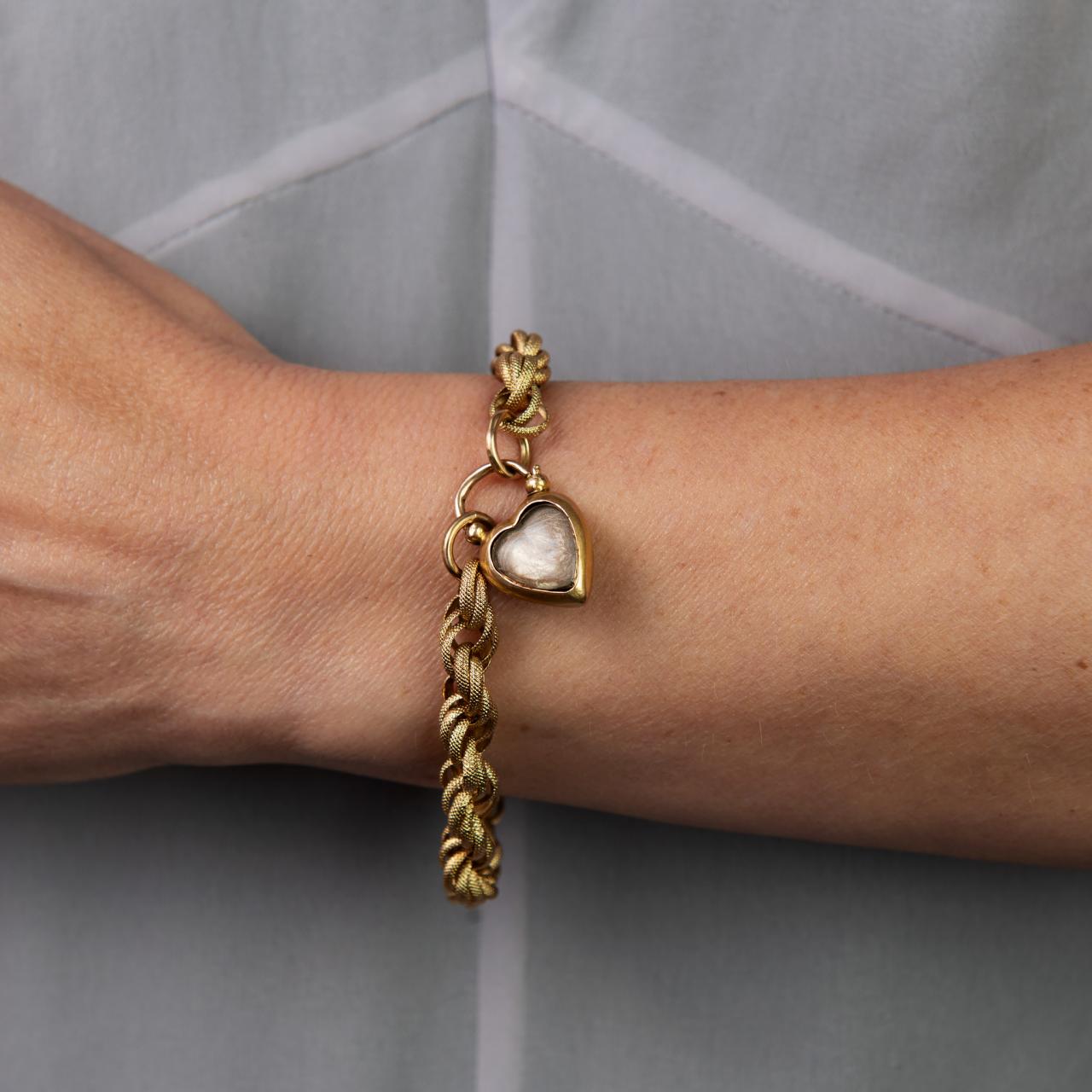 15ct gold ‘Forget-me-not’ memento sentimental antique rare bracelet with heart padlock with locket back