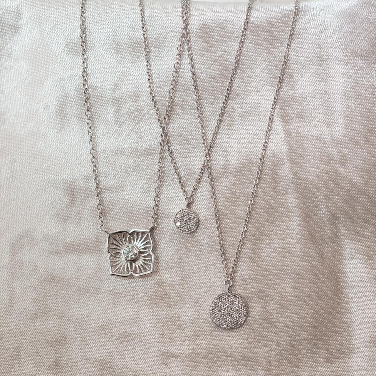 Maxi diamond stardust necklace, white gold