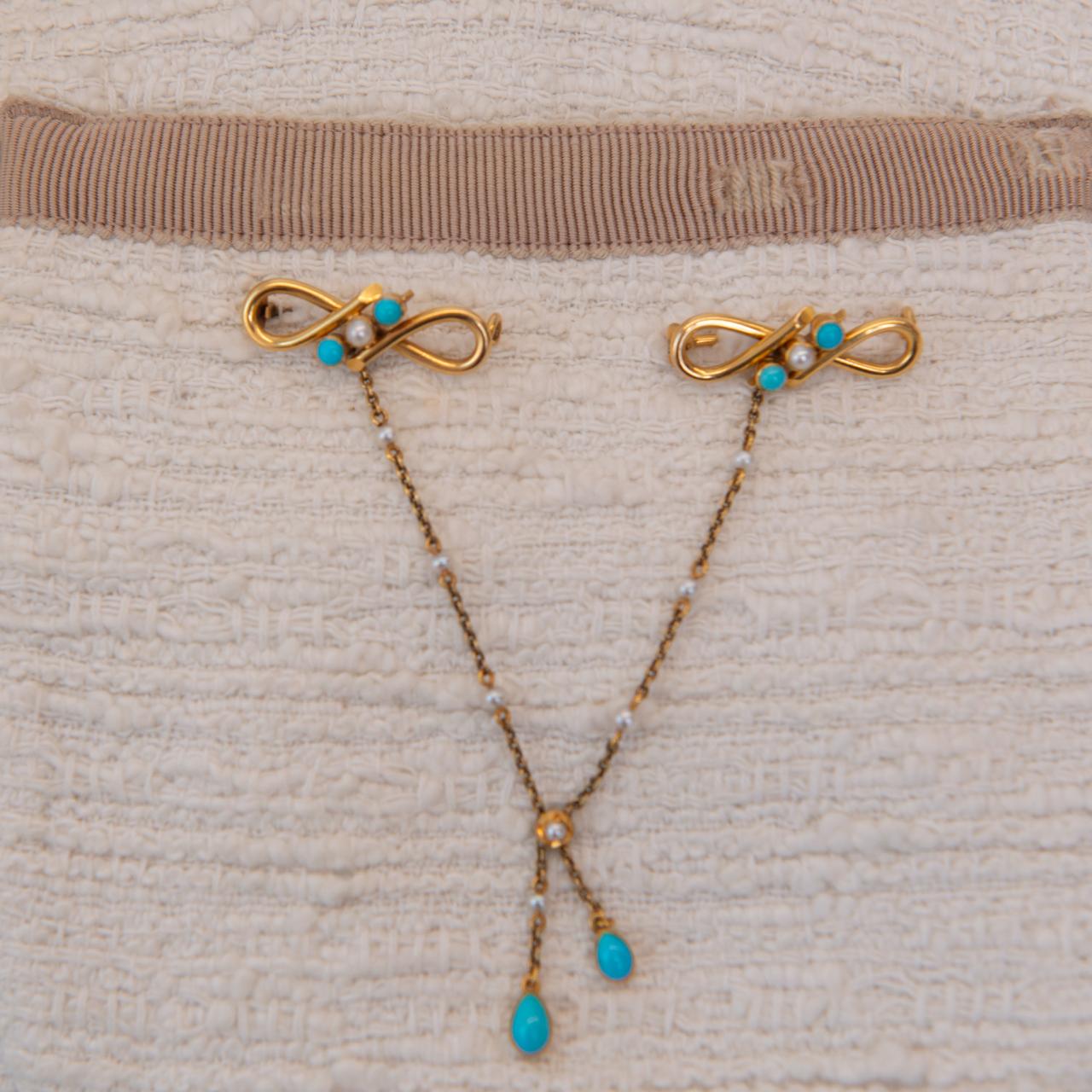 High-carat Turquoise & pearl double collar pin brooch