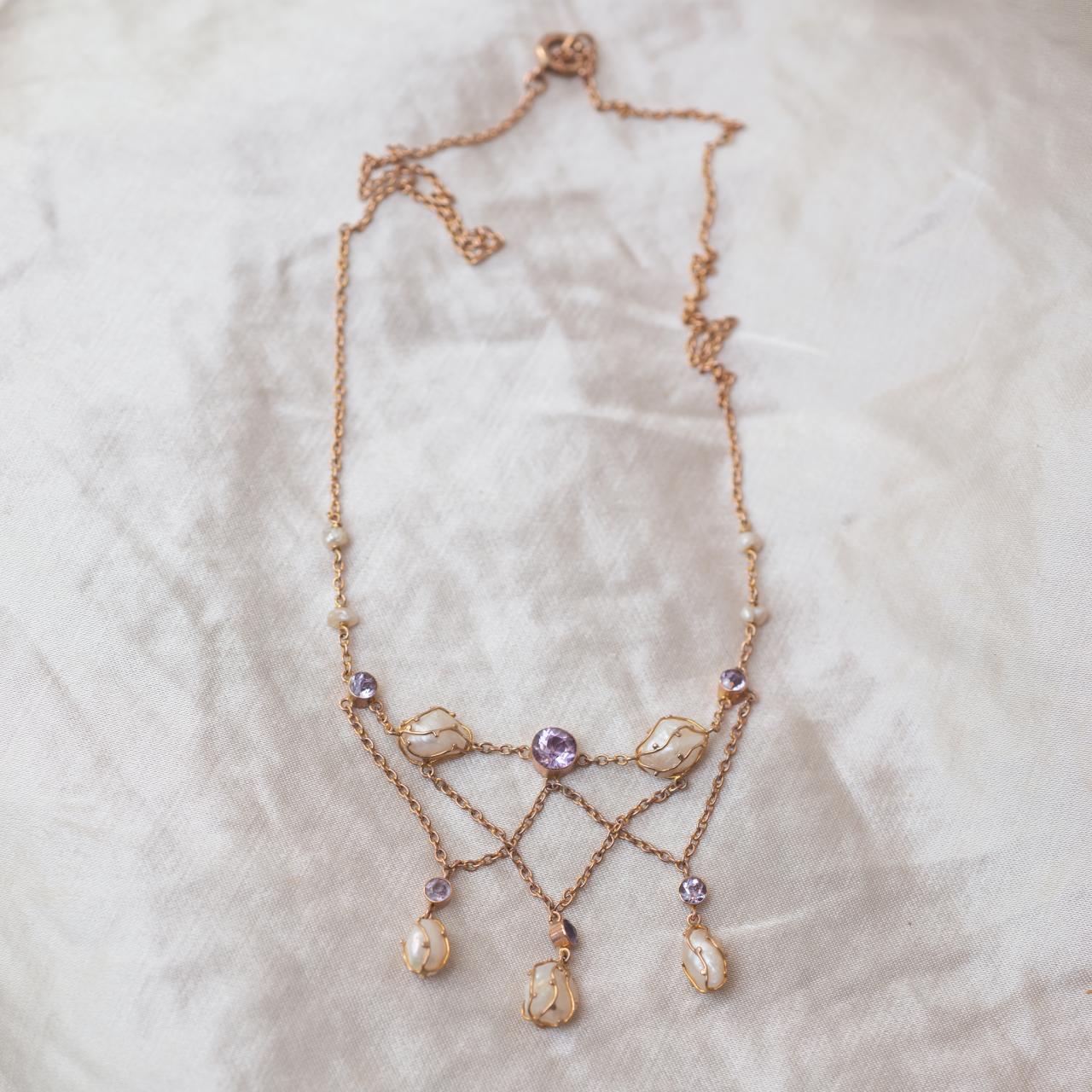 Pearl & amethyst Art Nouveau cascade fine chain