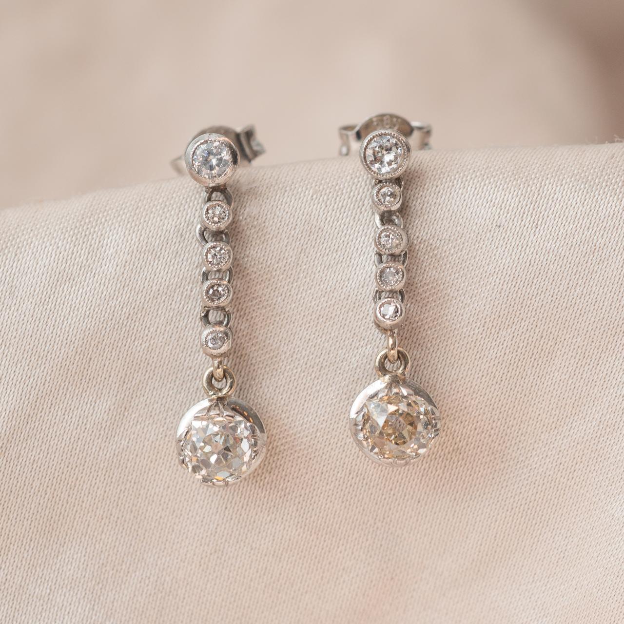Old-cut diamond & Platinum drop earrings