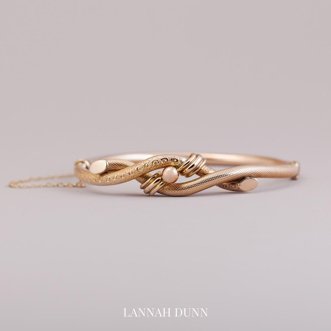 Antique Lover's Knot Rosey Gold Bangle