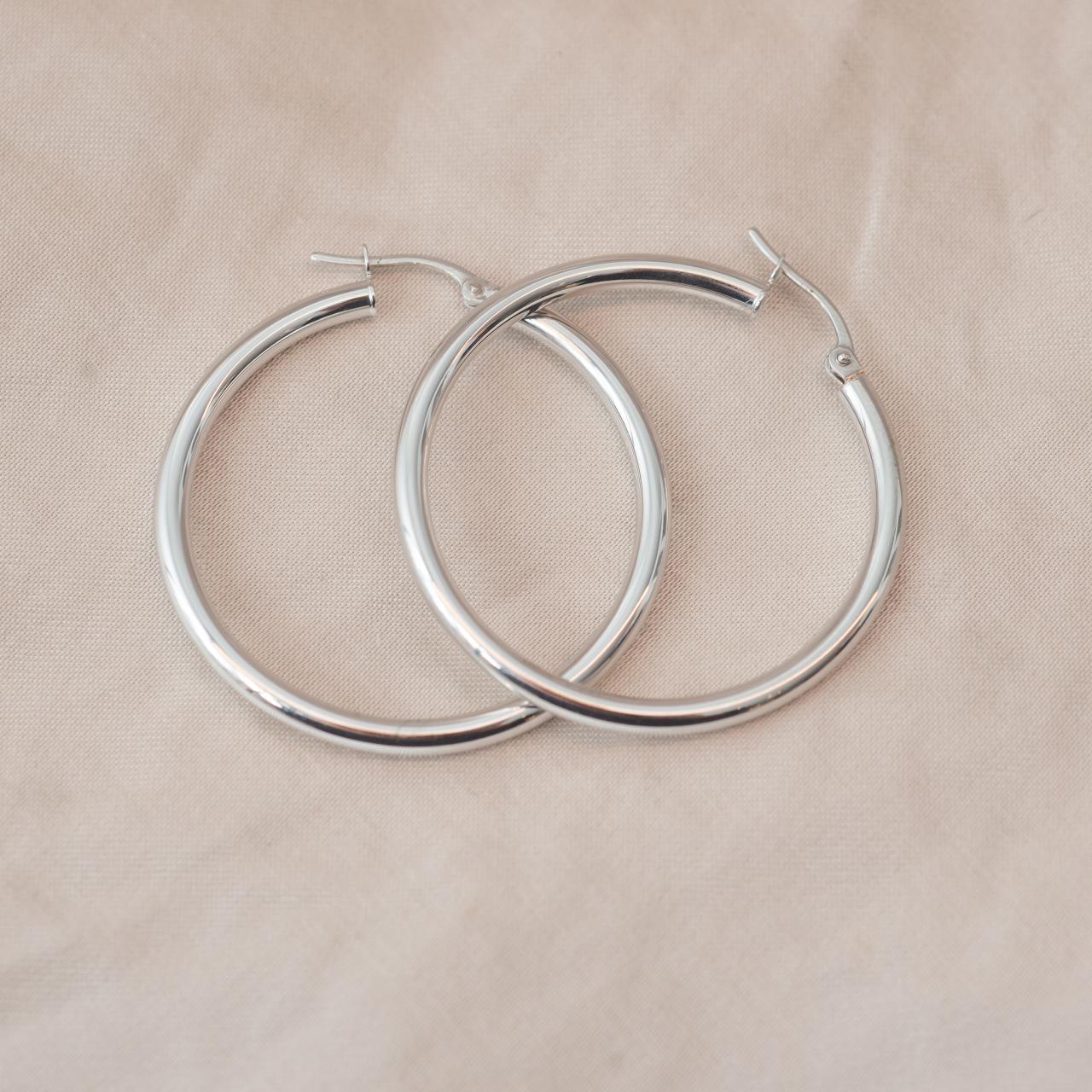 Large 30mm white gold classic hoops