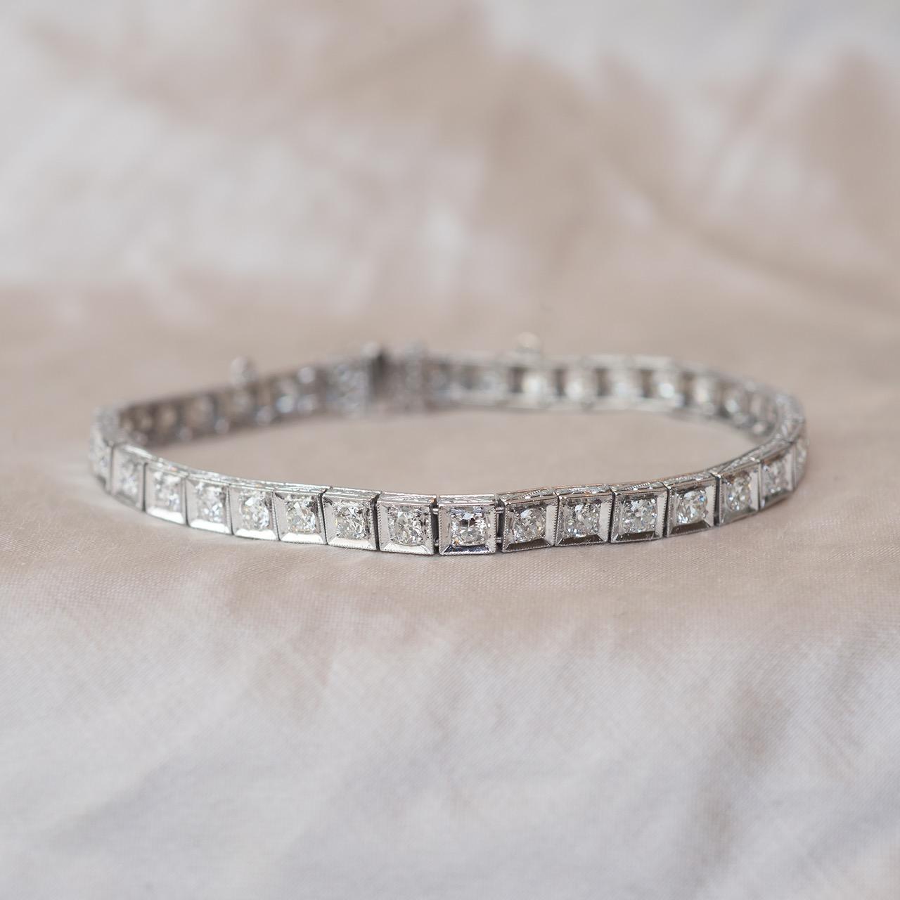 Art Deco diamond line bracelet