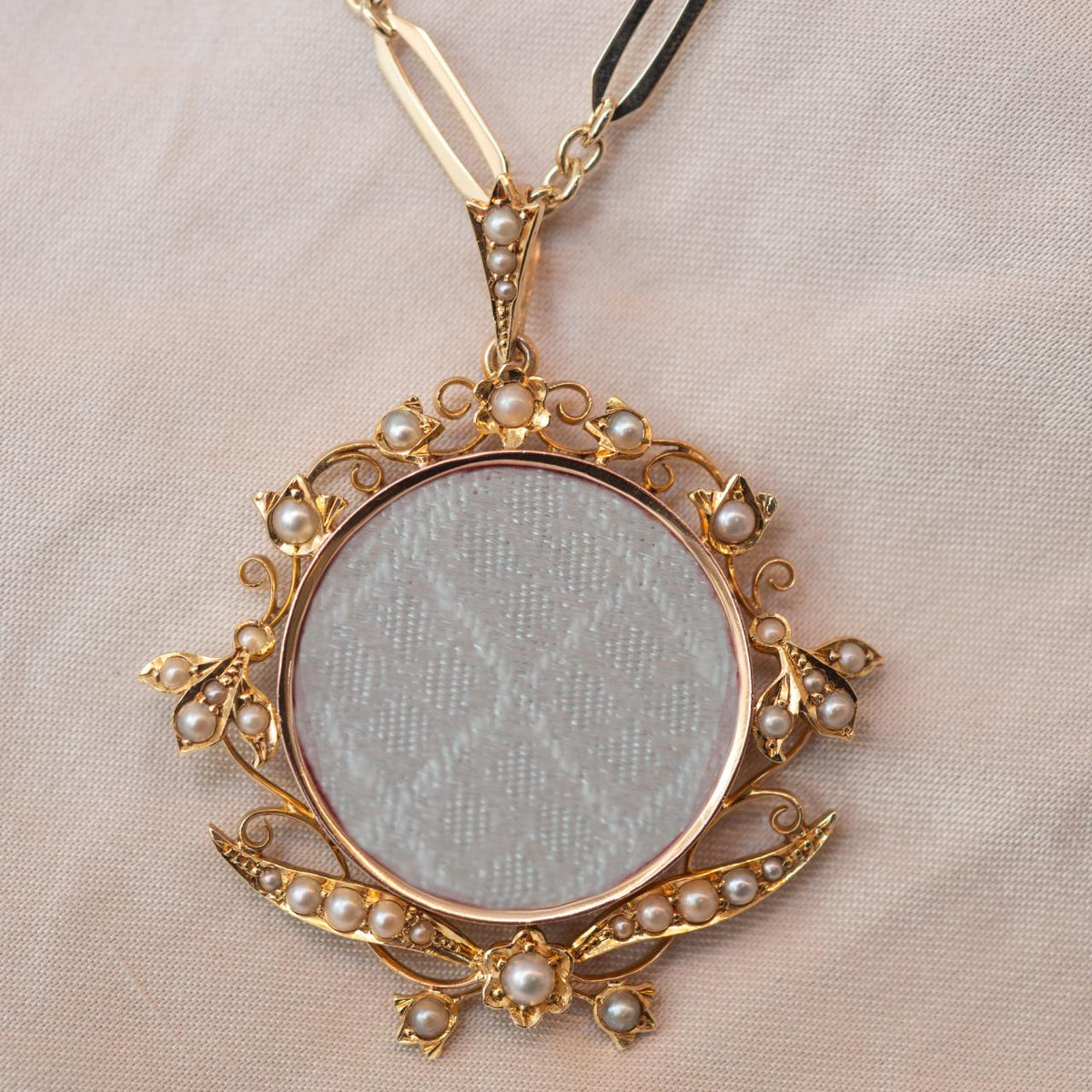 Antique open photo locket high carat gold and seed pesrls