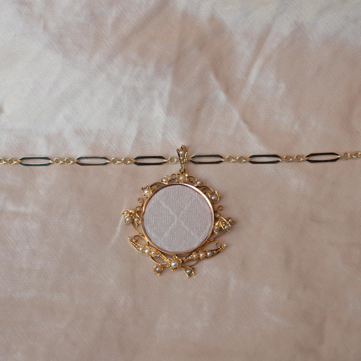 Antique open photo locket high carat gold and seed pesrls