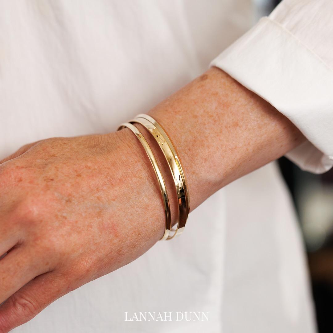 LD Knife edge 9ct solid round bangle