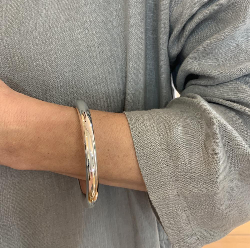 Sterling silver 8mm golf bangle, 65mm internal diameter