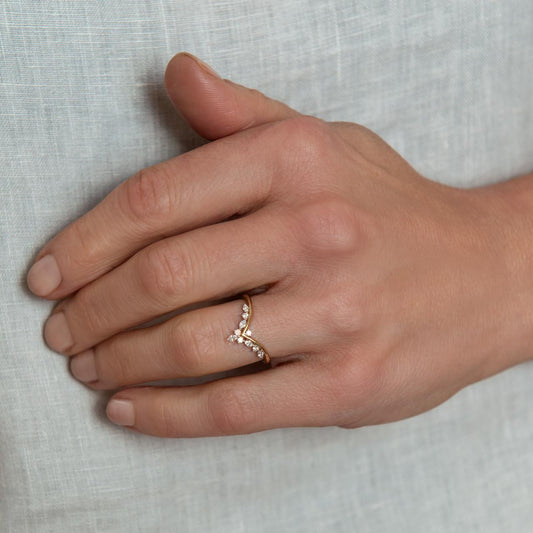 The LD ‘Princess’ diamond huggie ring, yellow gold The LD ‘Princess’ diamond huggie ring, yellow gold