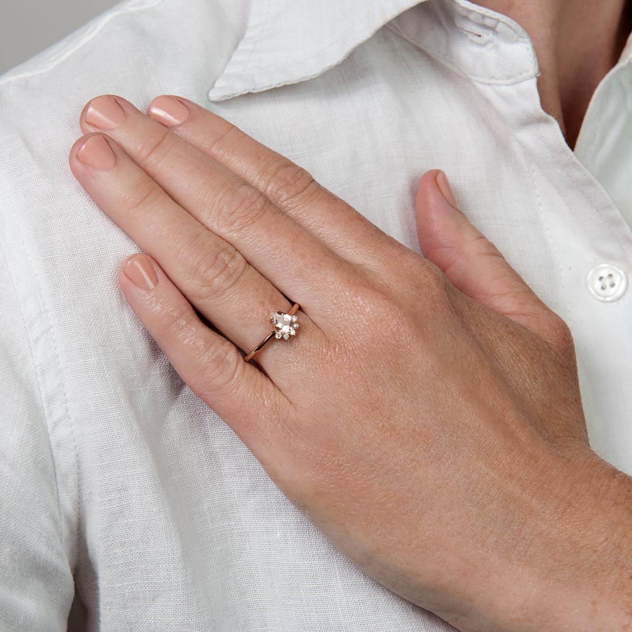 Morganite twirl ring
