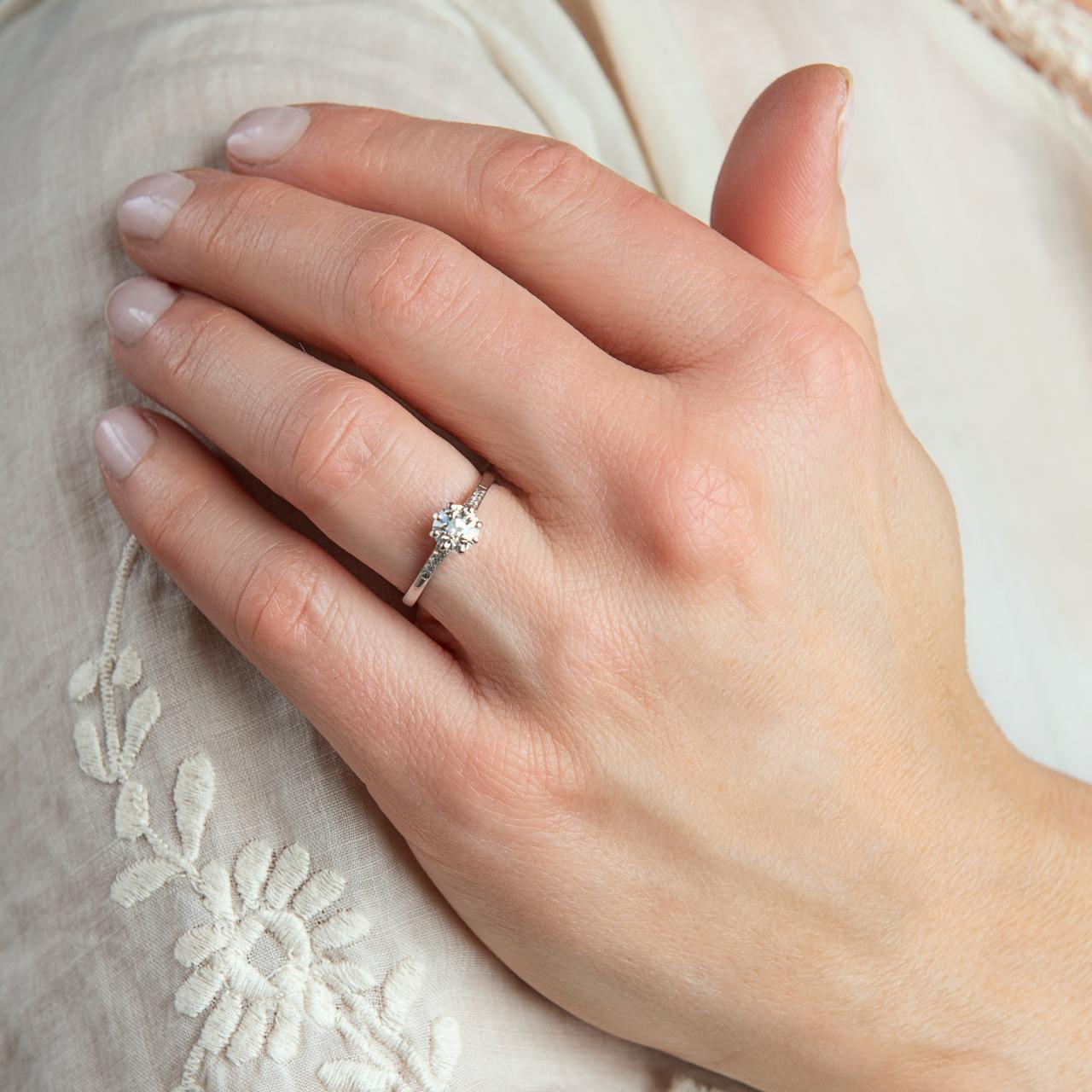 Art Deco Solitaire engagement ring