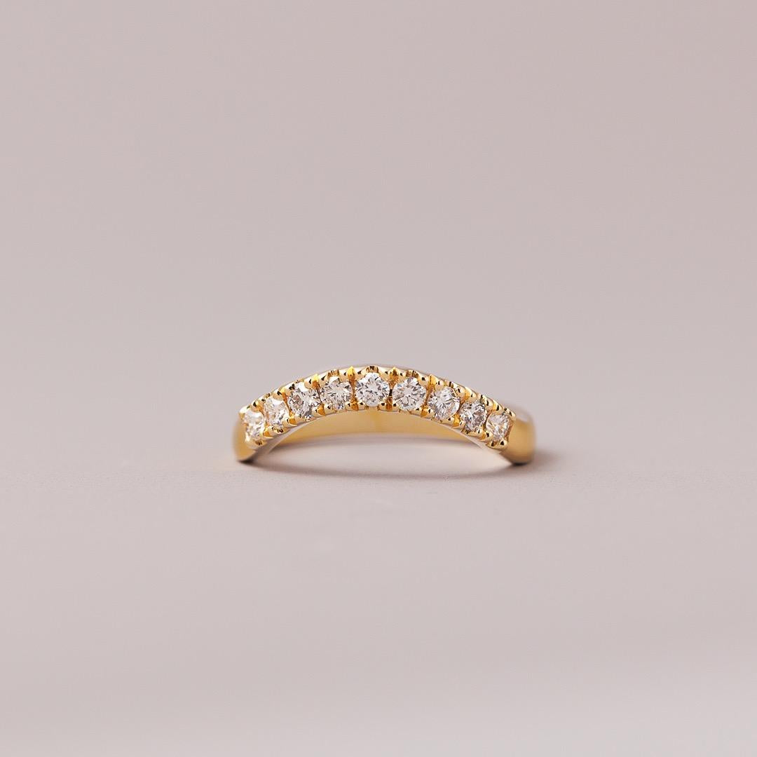 LD CLASSIC DIAMOND HUGGIE, 18CT