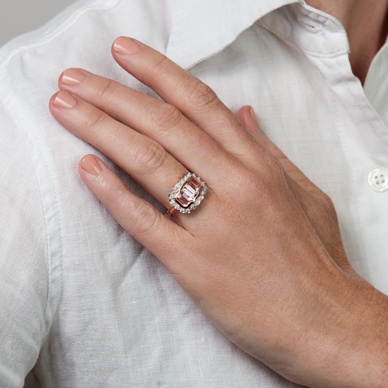 Vintage style Morganite & Diamond Plaque ring