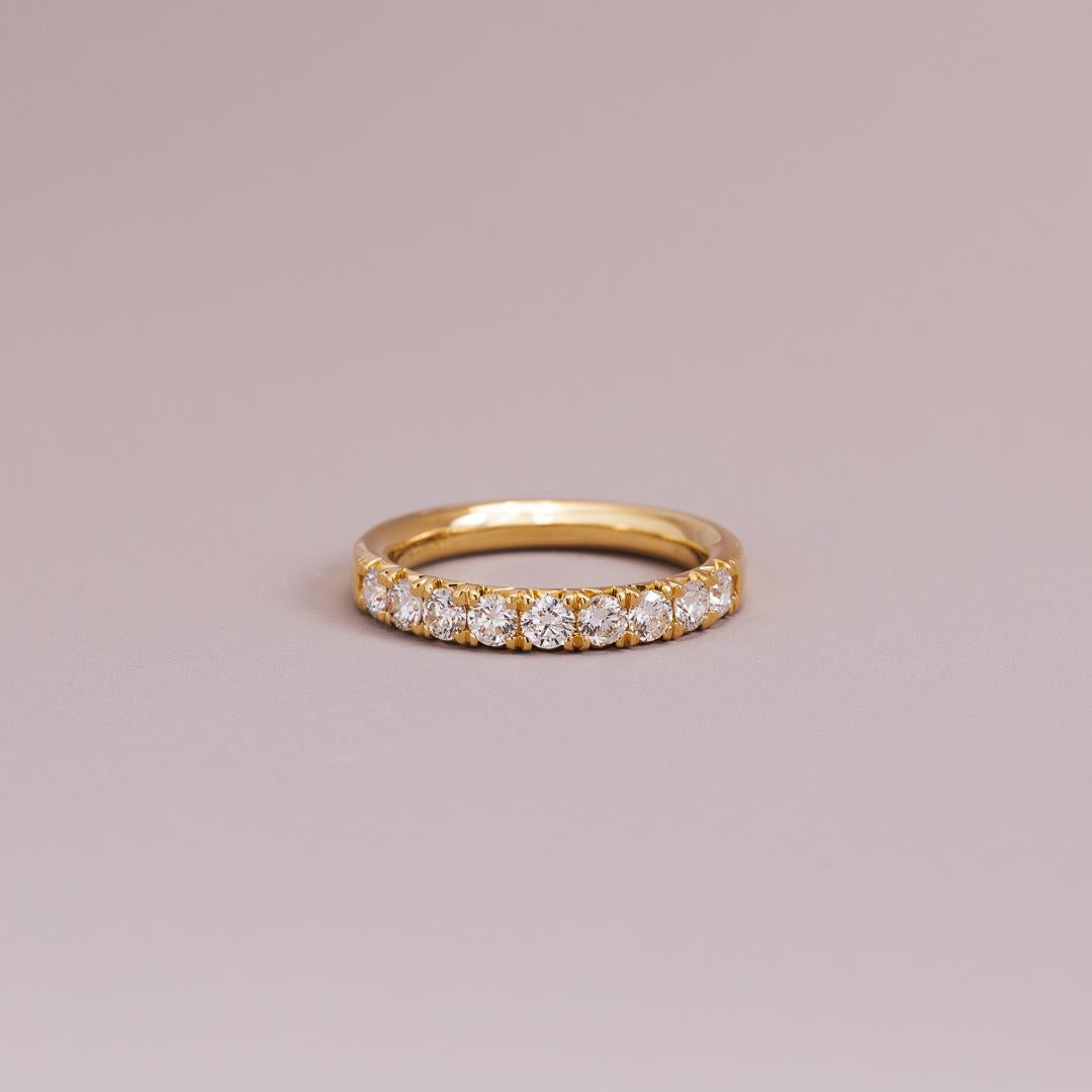 LD Maxi 9 diamond wedding ring