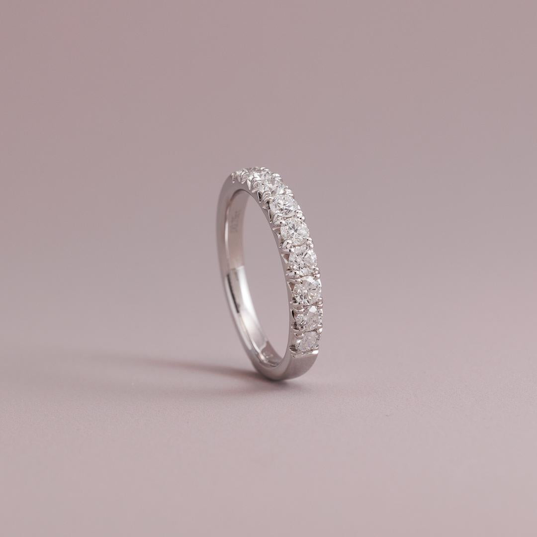 LD Maxi 9 diamond wedding ring