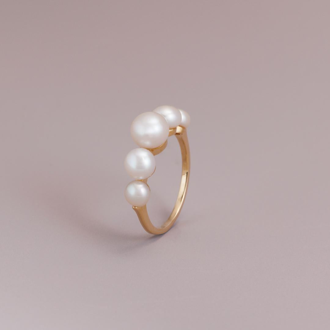 LD five pearl hoop ring in yellow gold
