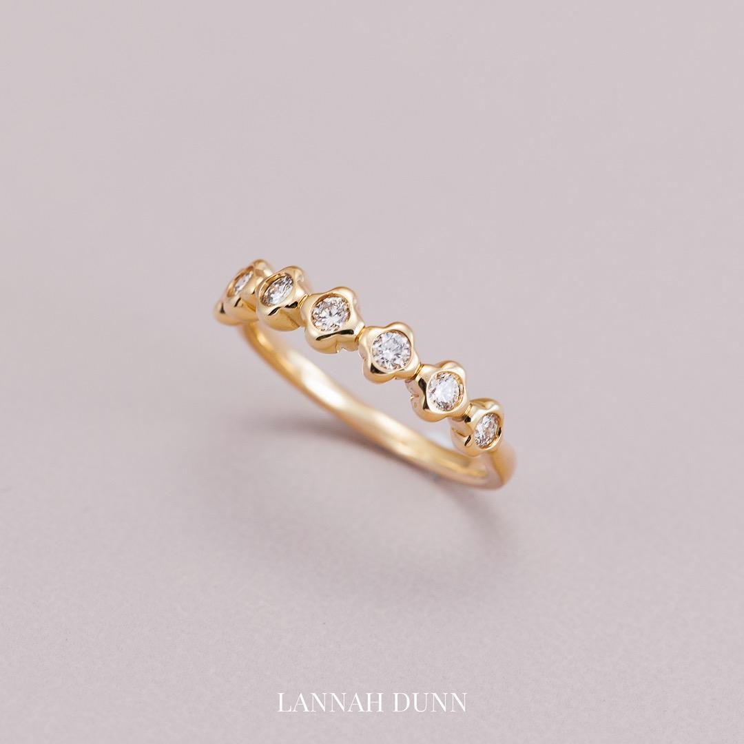 Diamond clover wedding & anniversaryring