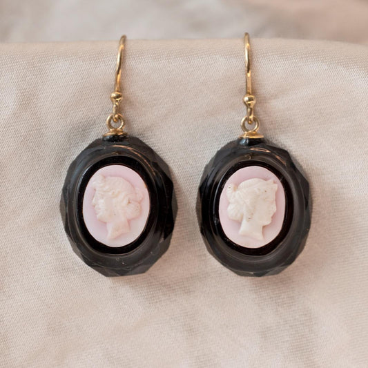 Cameo drop earrings Cameo drop earrings