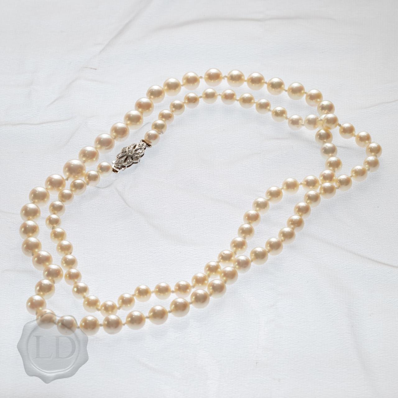 Akoya pearls with Art Deco Diamond clasp