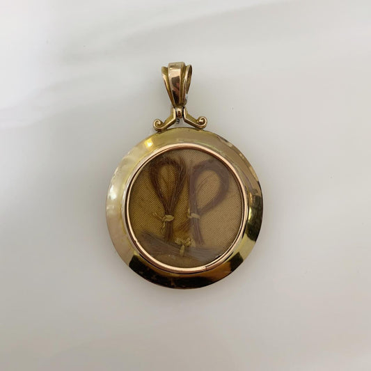 Hallmarked antique open locket Hallmarked antique open locket