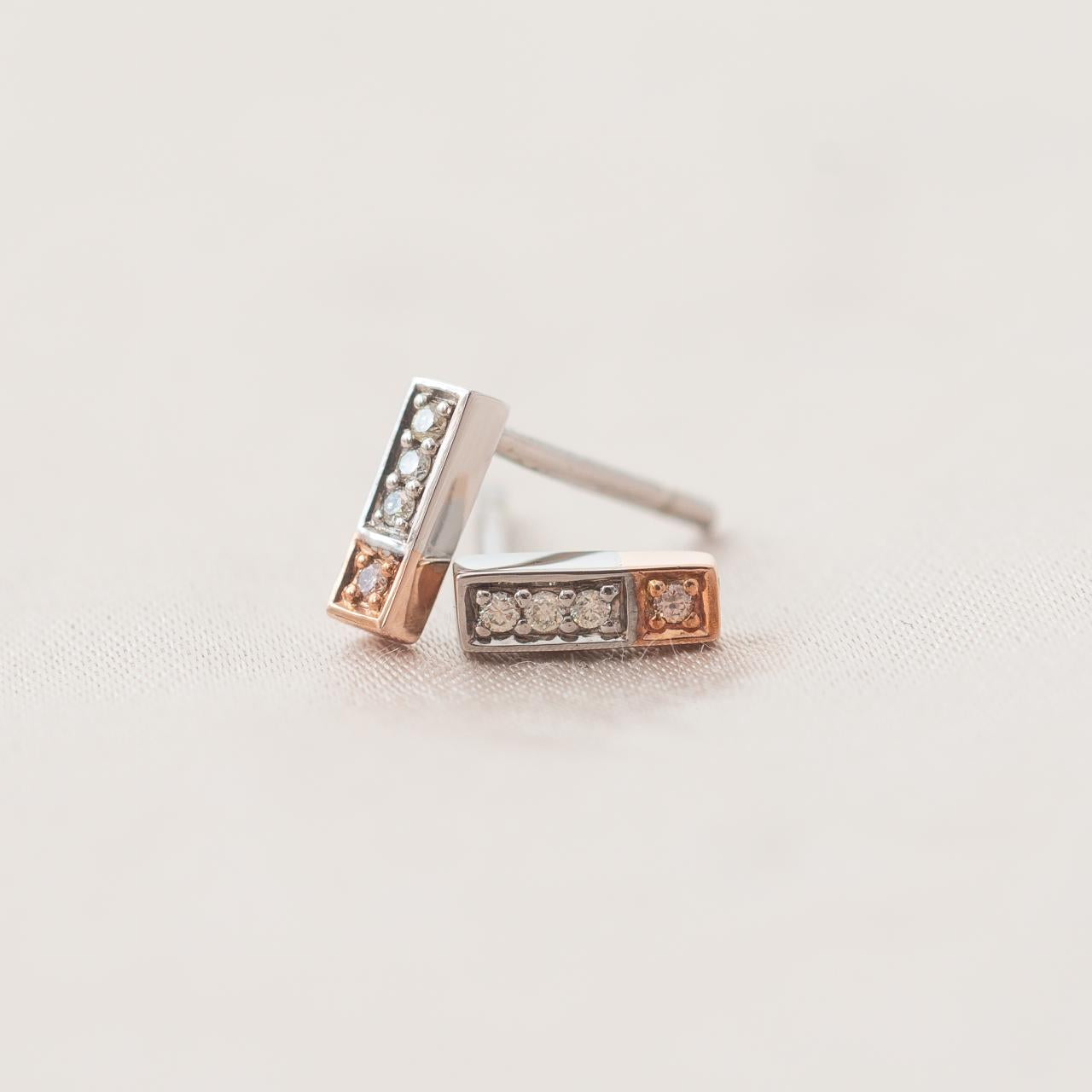 Australian Pink Diamond Mini bar stud