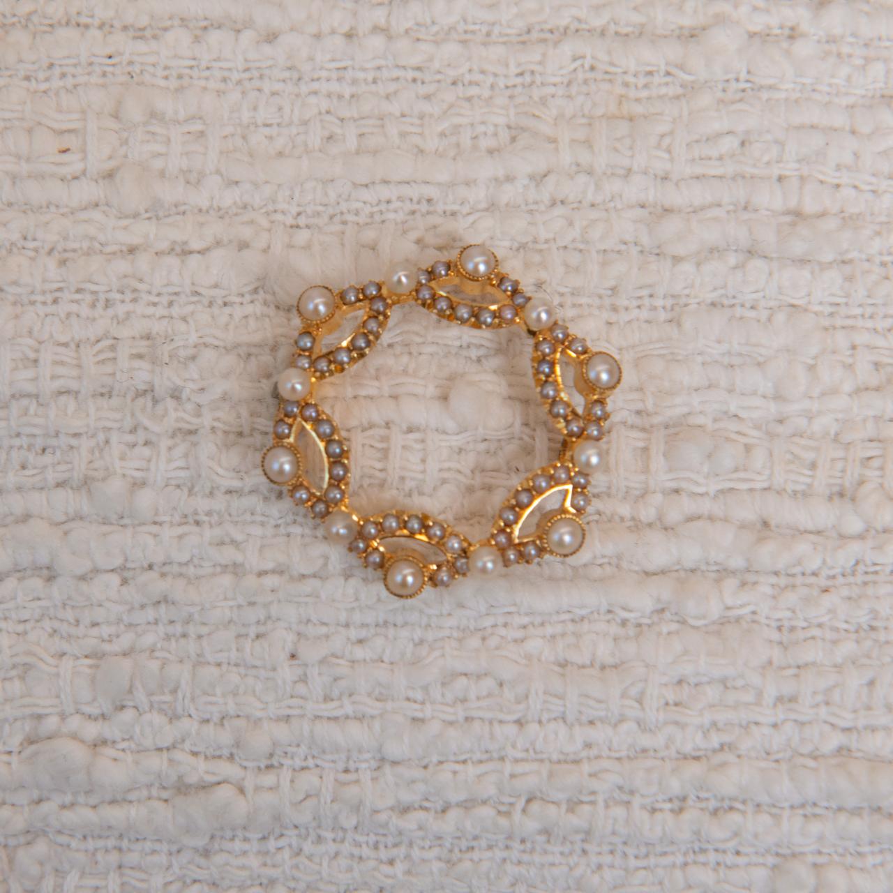 15ct gold antique English garland pin