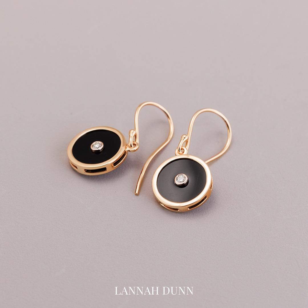 Classic onyx drop earrings, yellow gold