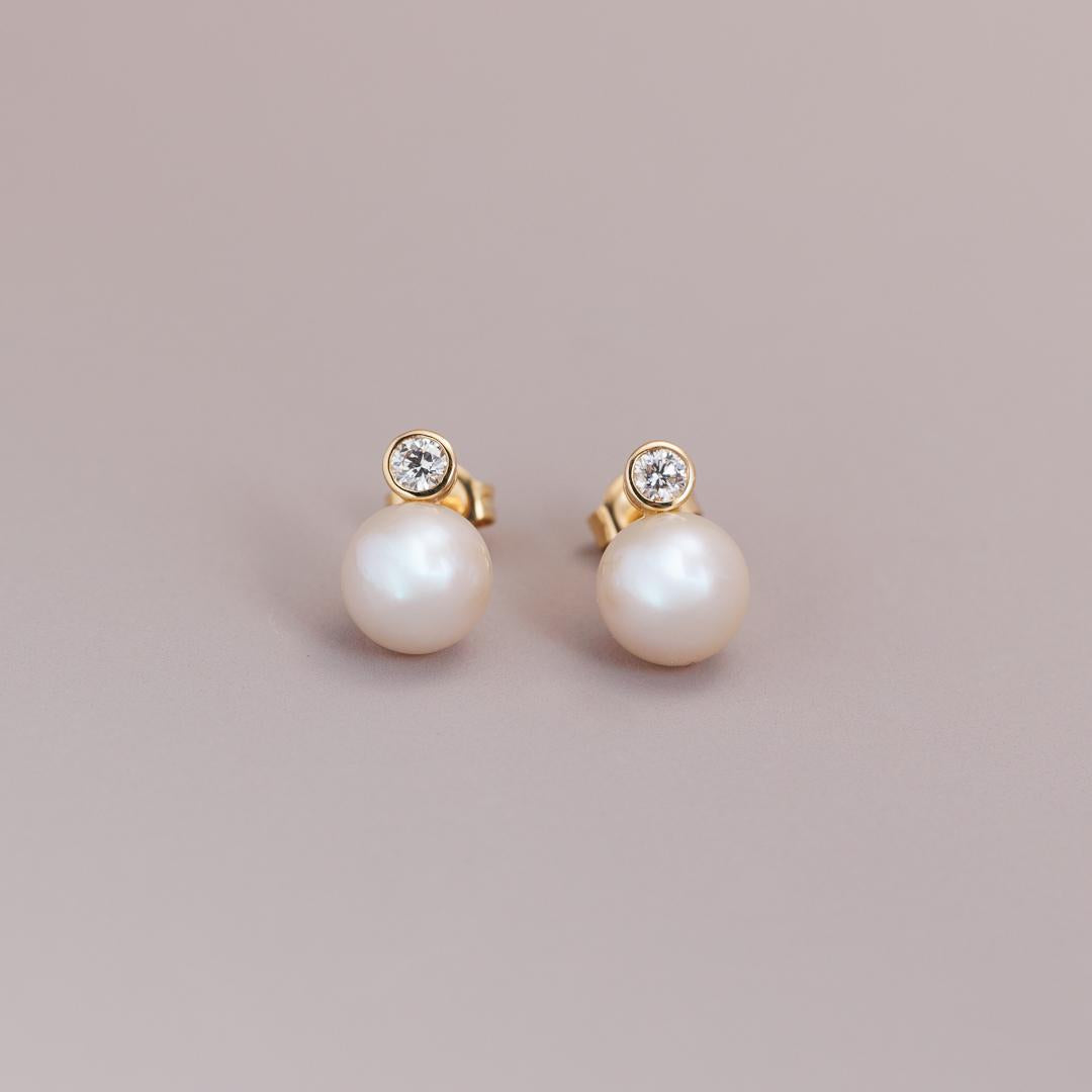 LD Royal pearl & diamond stud, freshwater