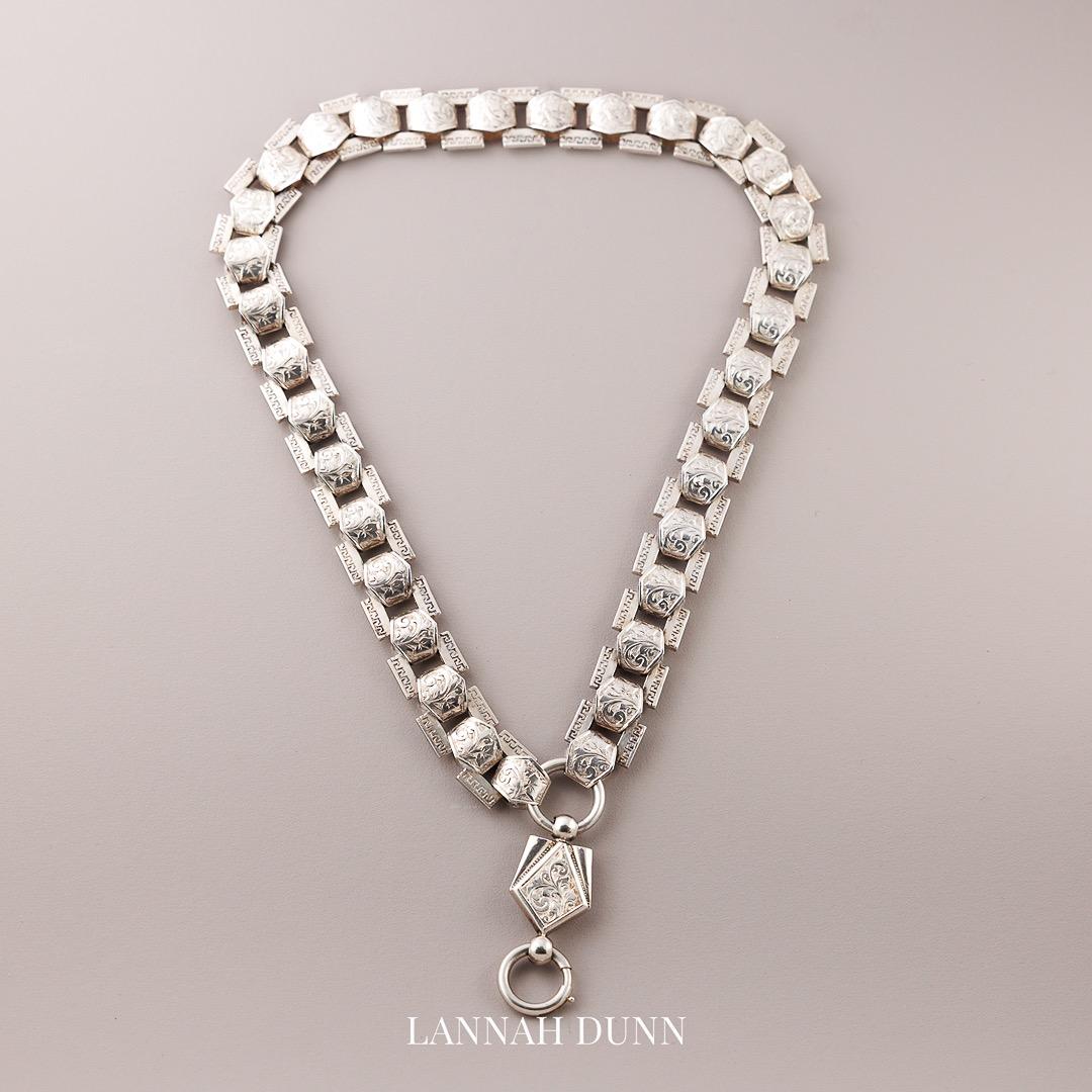 Antique Victorian Collar