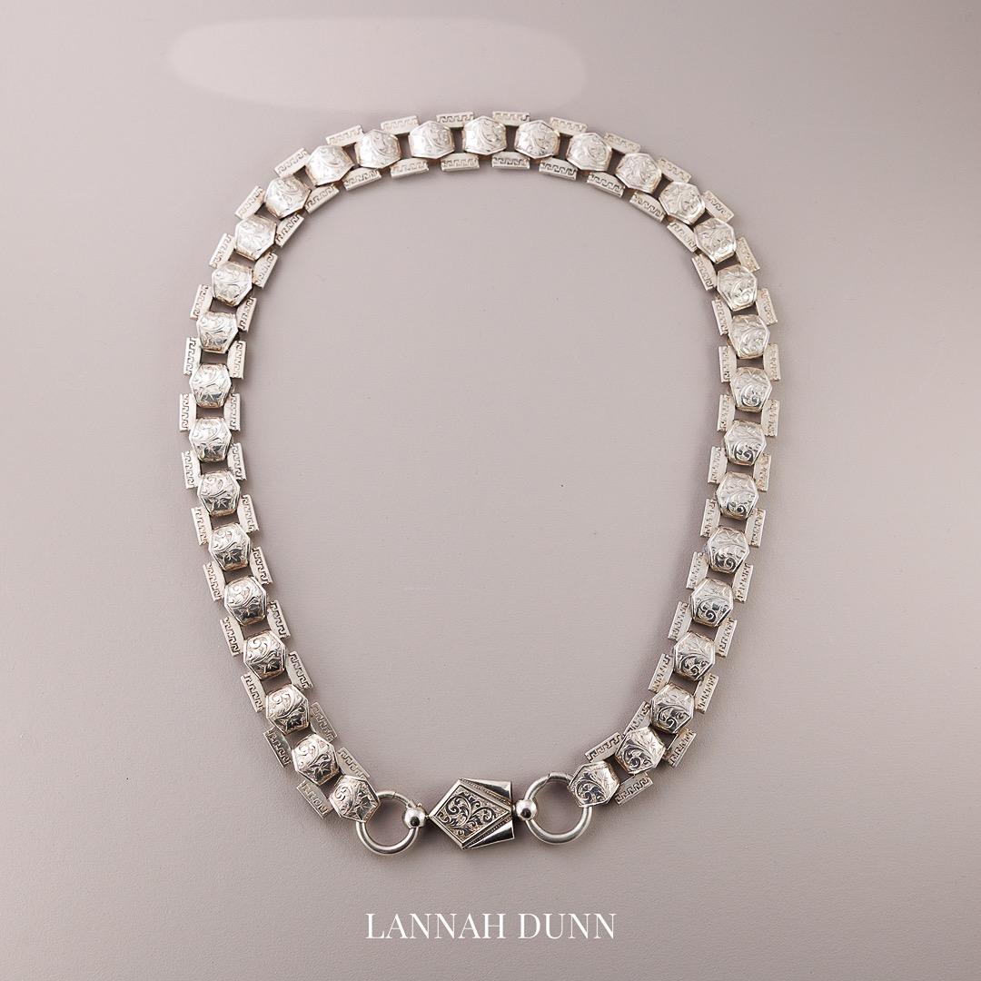 Antique Victorian Collar
