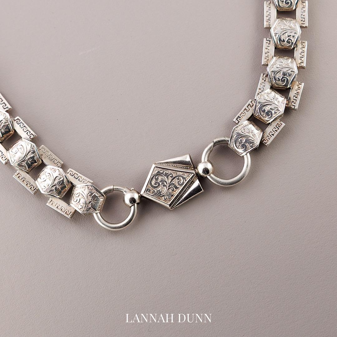 Antique Victorian Collar