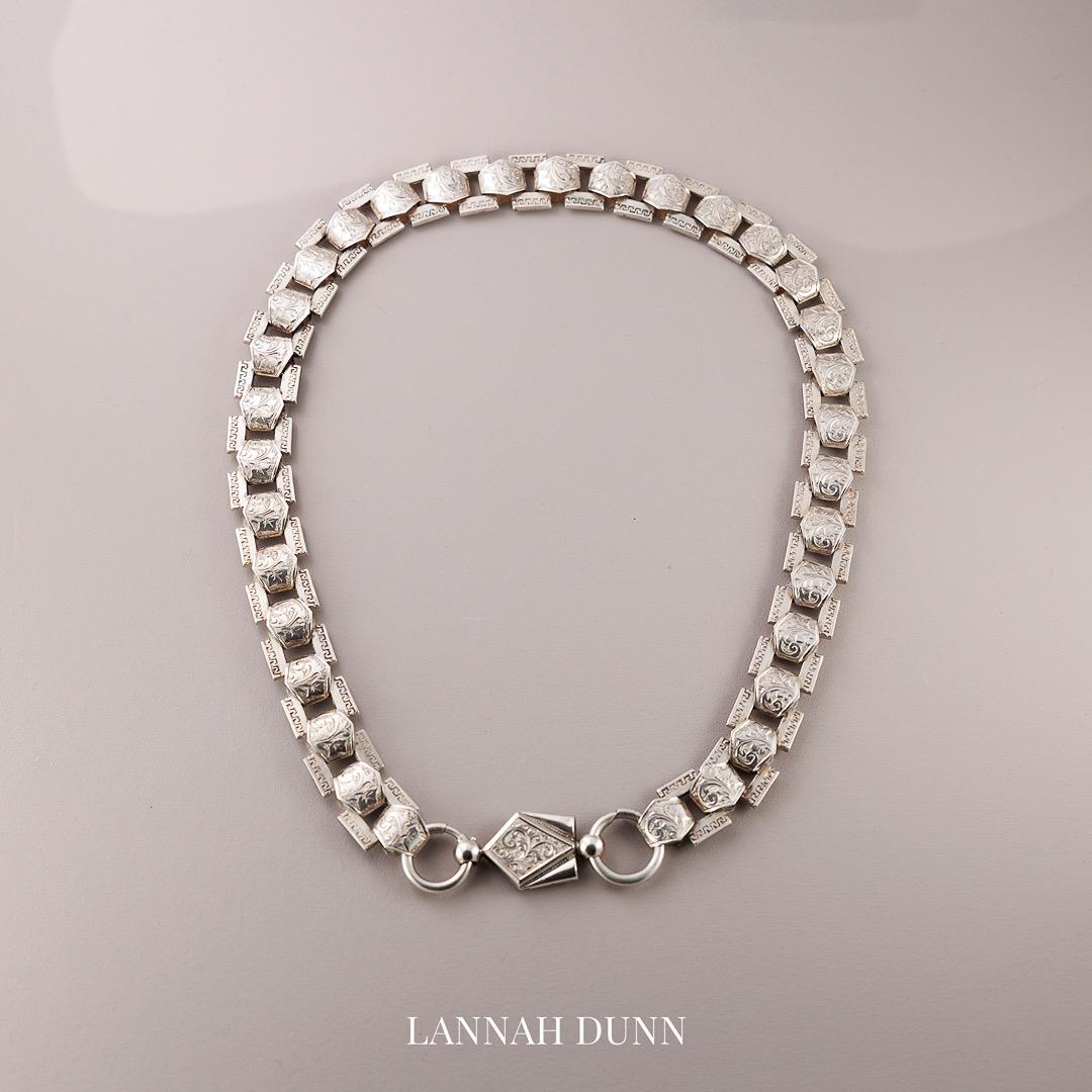 Antique Victorian Collar