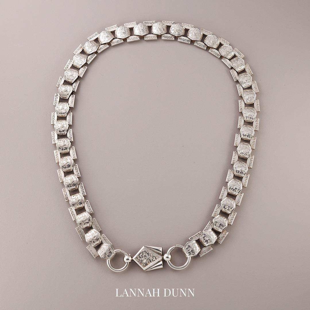 Antique Victorian Collar