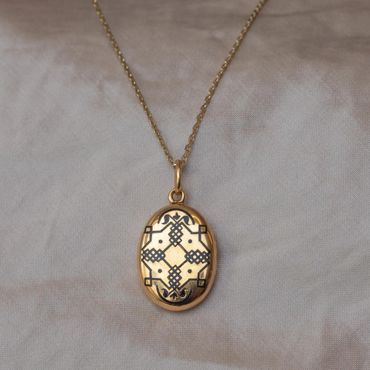 Petit 15ct gold Enamel locket Petit 15ct gold Enamel locket