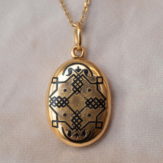 Petit 15ct gold Enamel locket Petit 15ct gold Enamel locket