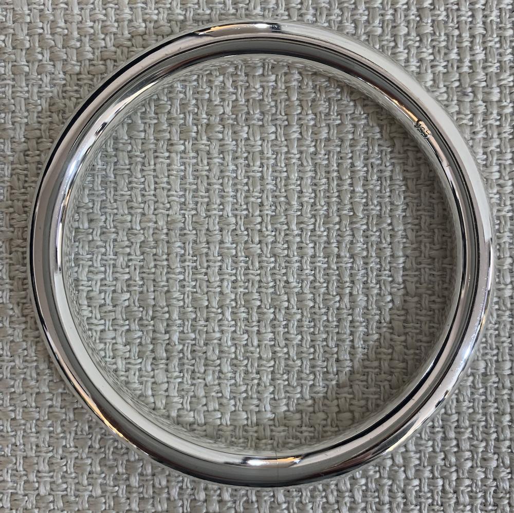 Sterling silver 8mm golf bangle, 67mm internal diameter