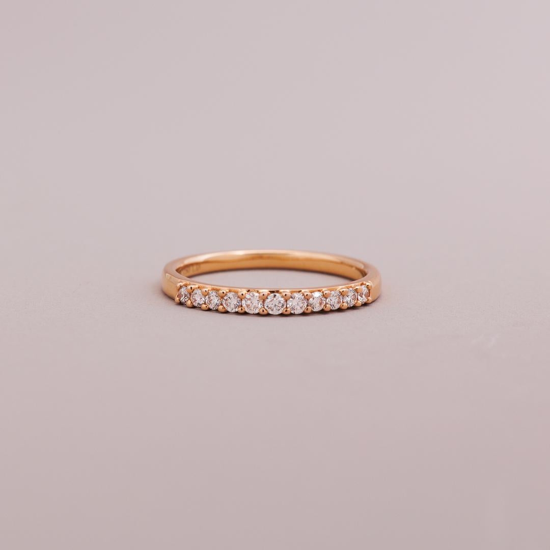Rose gold diamond wedding ring