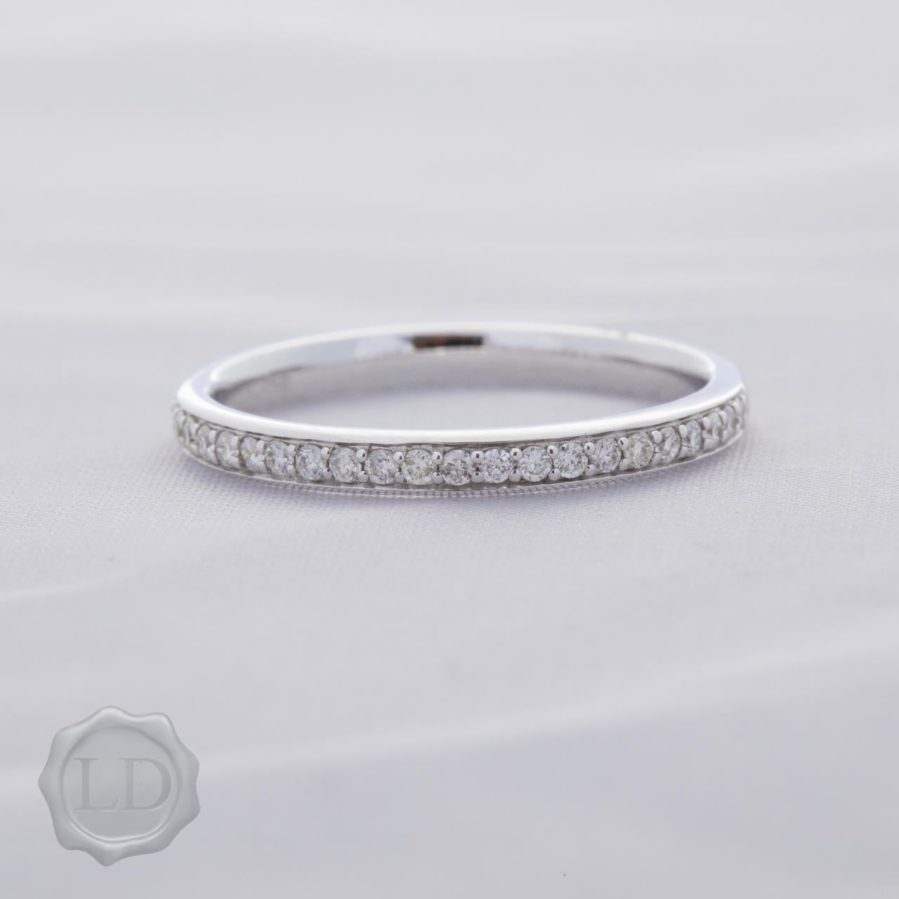 LD Classic diamond wedding ring in grain set white gold