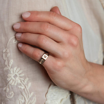 High-carat multi gold memorial ring