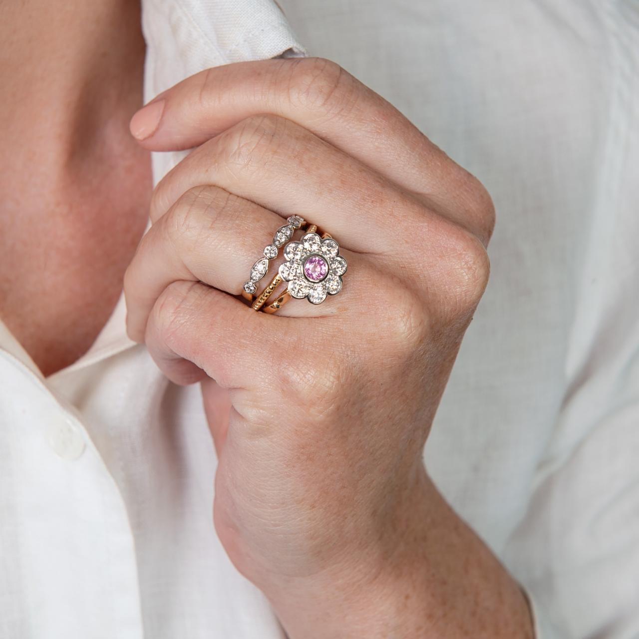 LD Daisy Dream with diamonds and pink sapphire