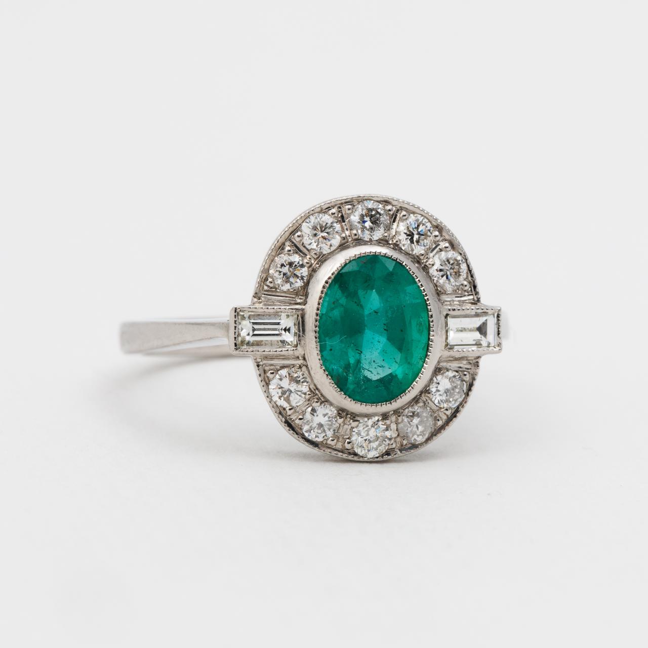 Platinum Art Deco Natural Emerald Diamond Ring