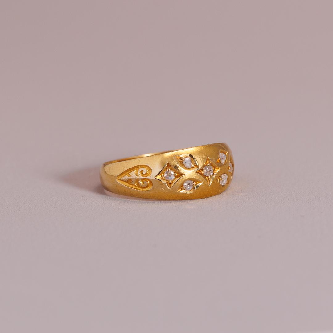 Multi diamond, star set gypsy band