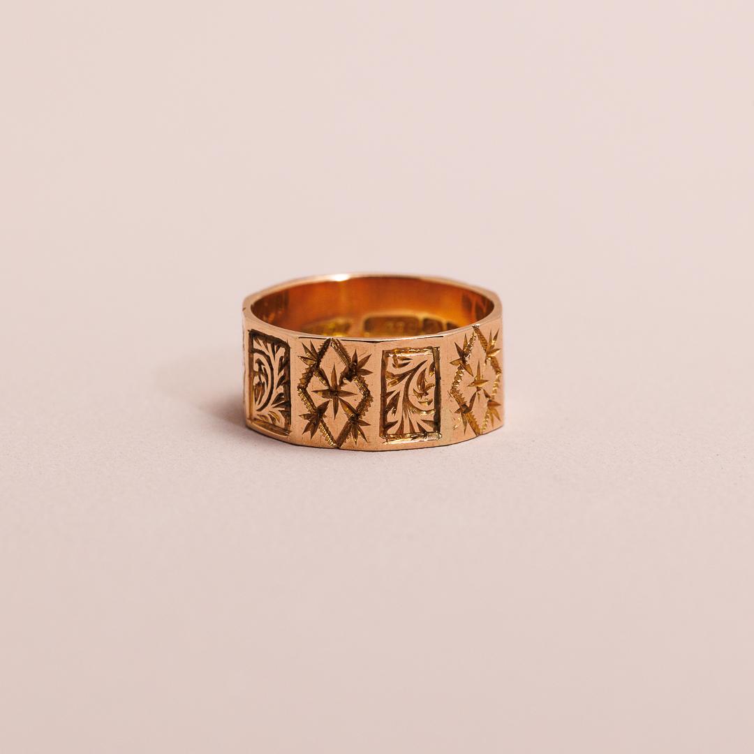 Vintage carved band