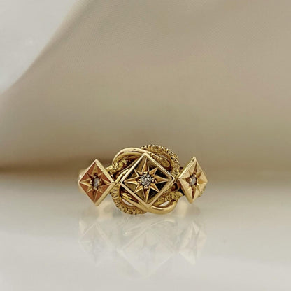 Rich 18ct Antique Gold Lovers Knot Ring