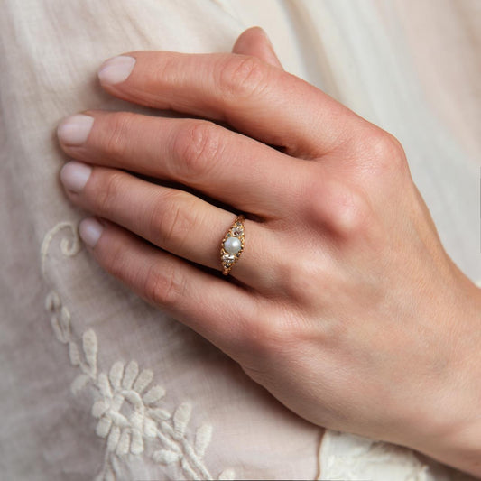 Beautiful pearl & diamond Victorian ring Beautiful pearl & diamond Victorian ring