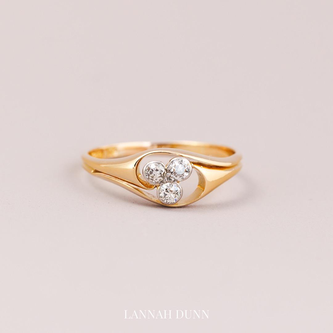 Art Nouveau diamond trefoil diamond ring