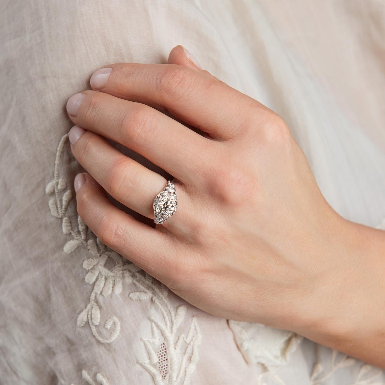 Art Deco Platinum & diamond solitaire engagement ring